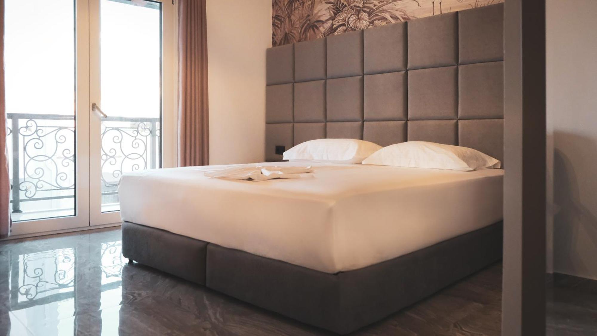 Hotel Ruko Boutique 格勒姆 外观 照片